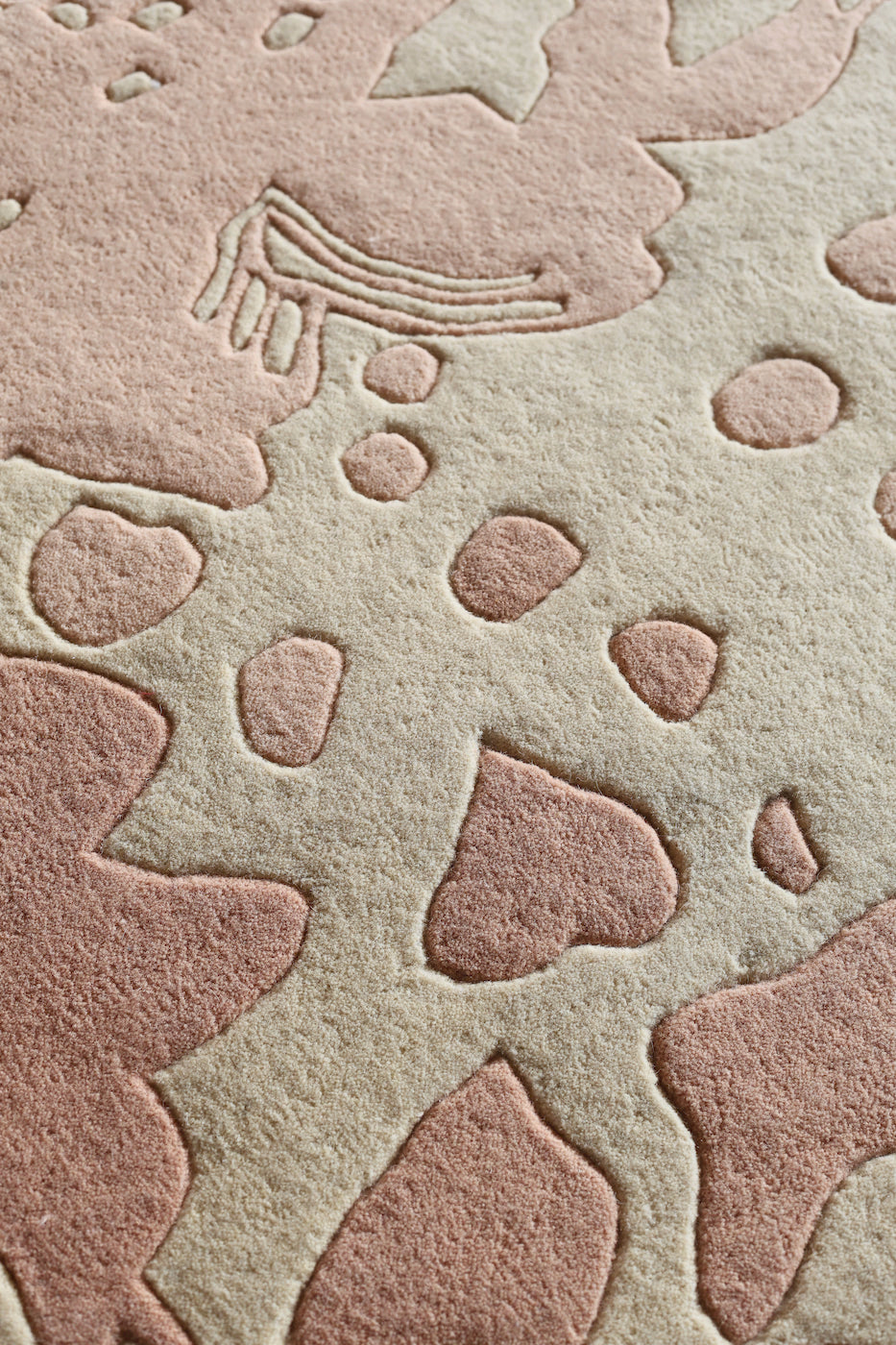 Modern pastel abstract rug made from New Zealand wool