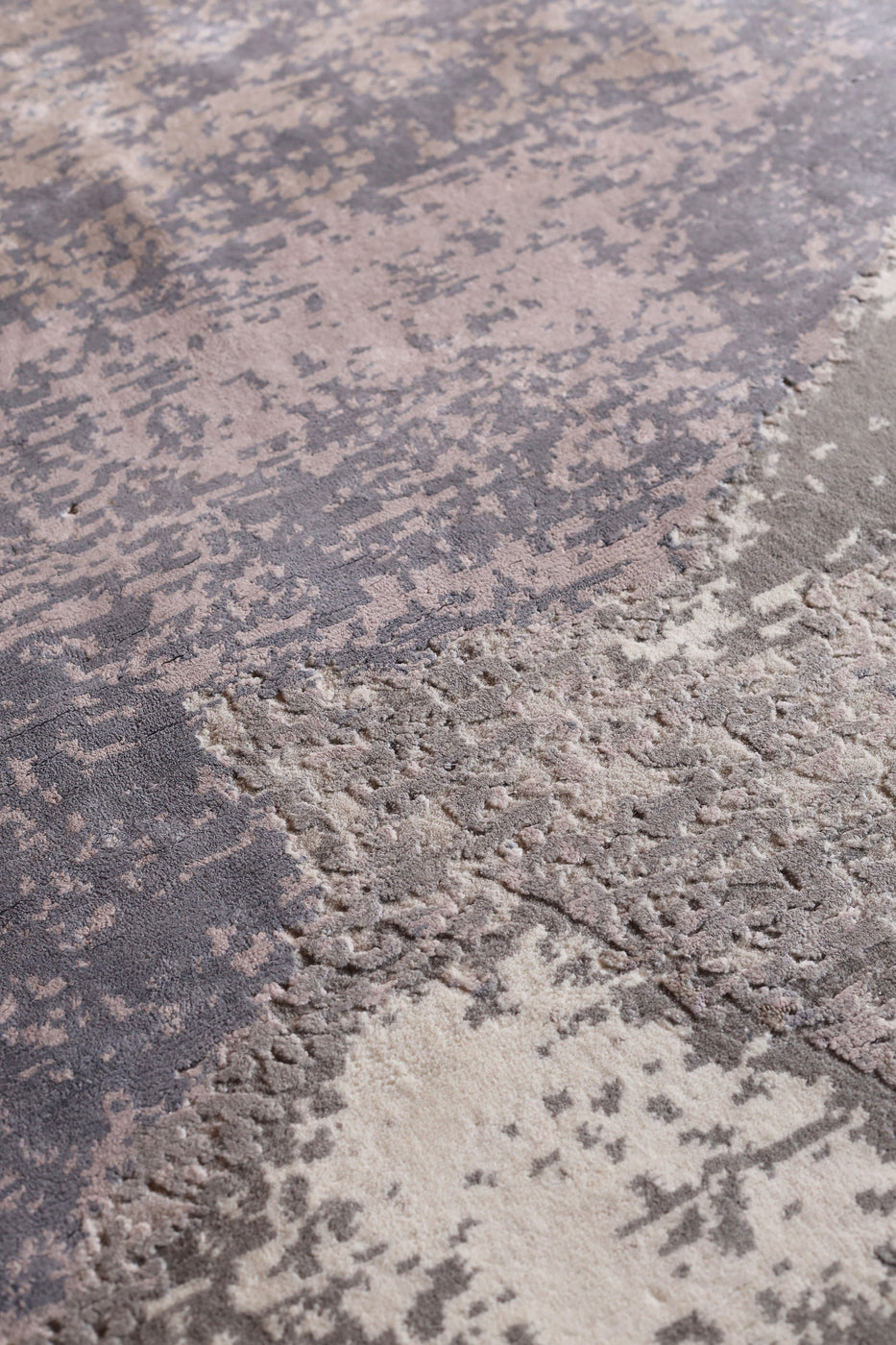Modern abstract wool and tencel rug with smoky tones