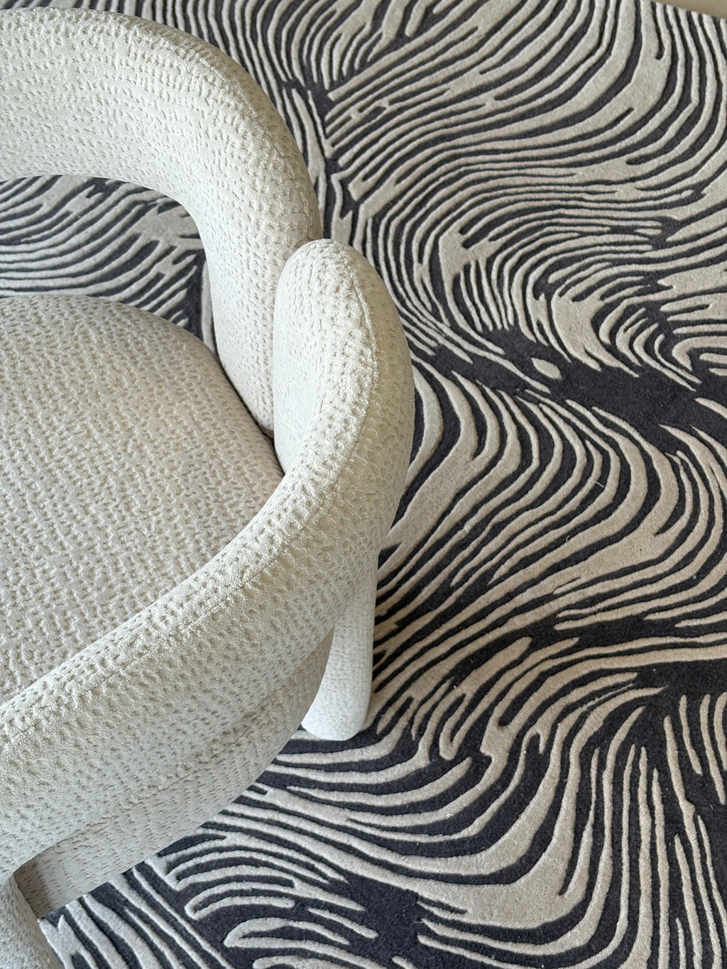 Amethyst Rug - The Indian Rug