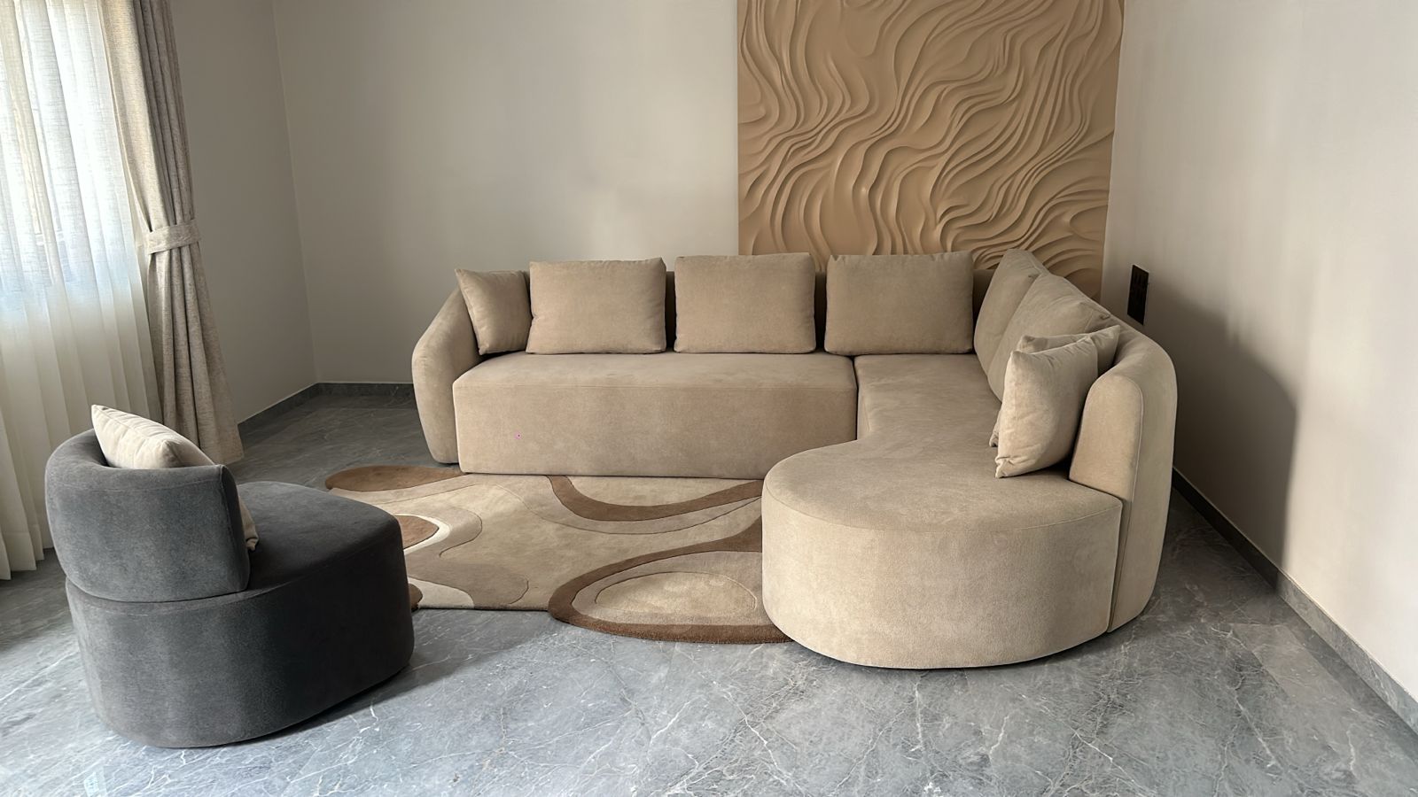 Modern abstract New Zealand wool rug with organic shapes