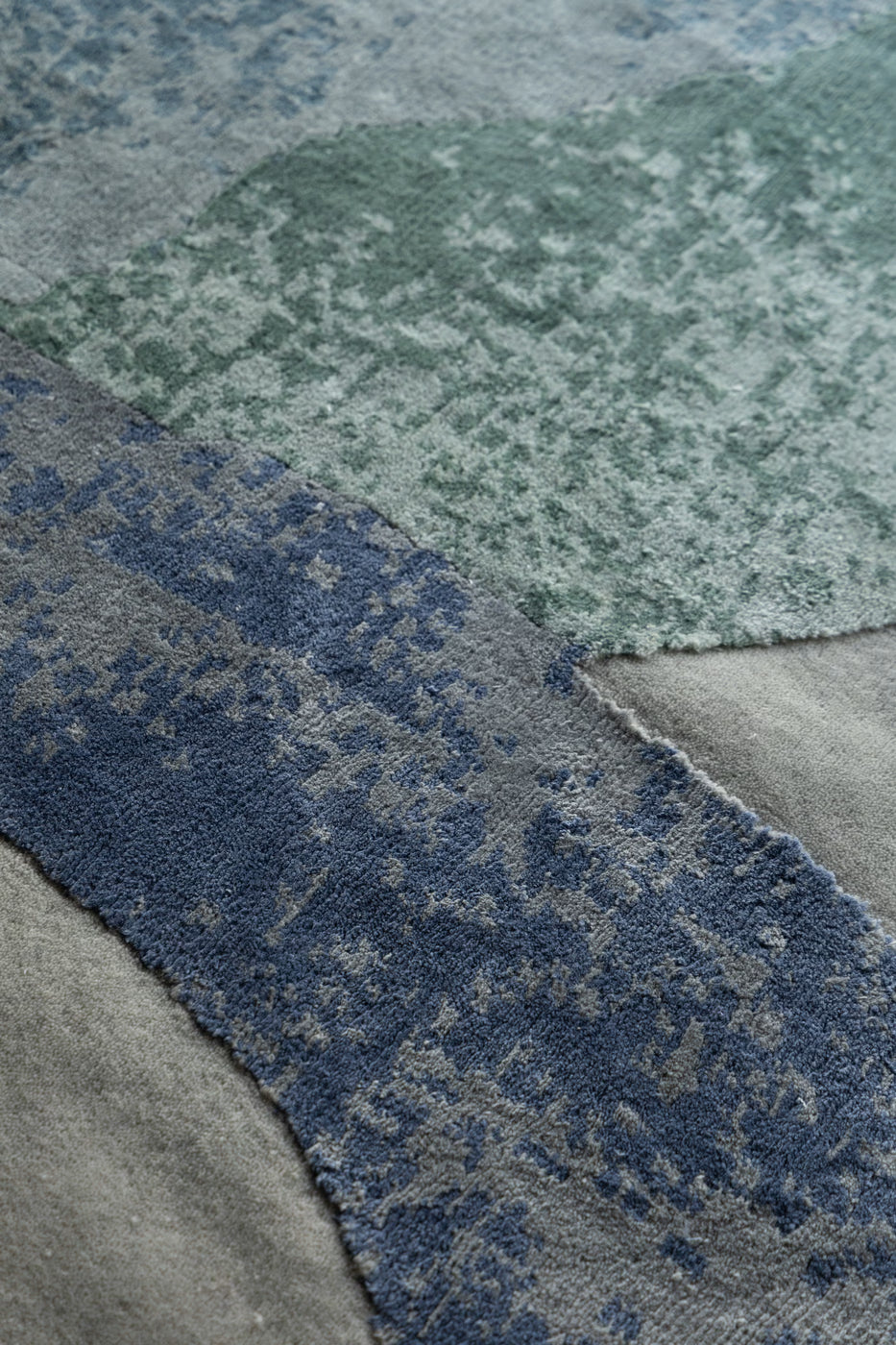 premium wool tencel modern designer rug kelps