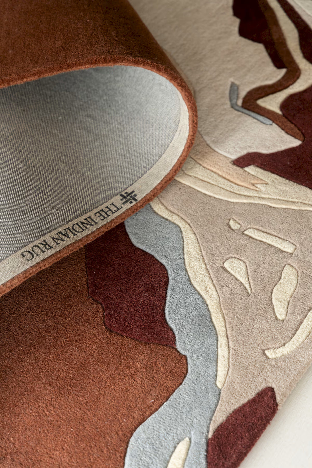 Shell-Houette Rug