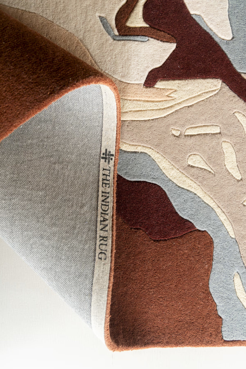 Shell-Houette Rug