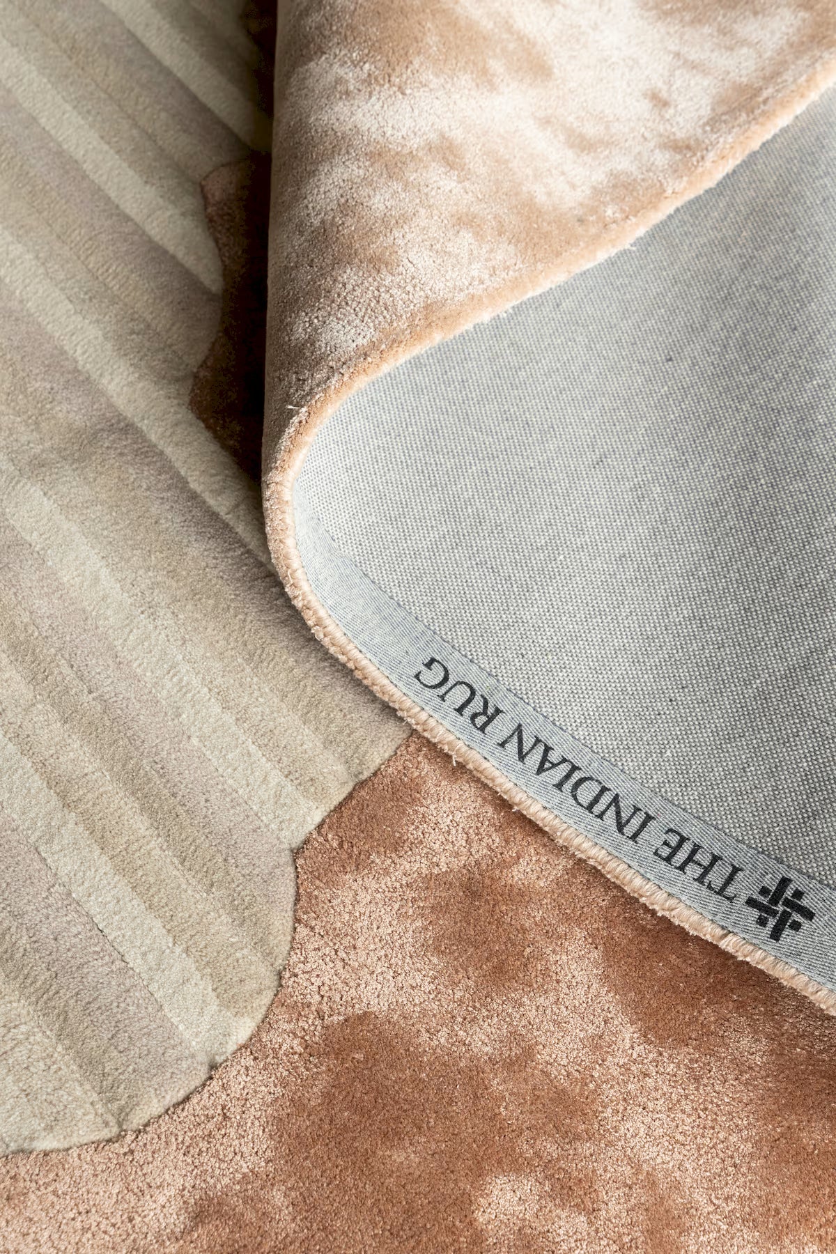 Tranquil Tides Rust Rug