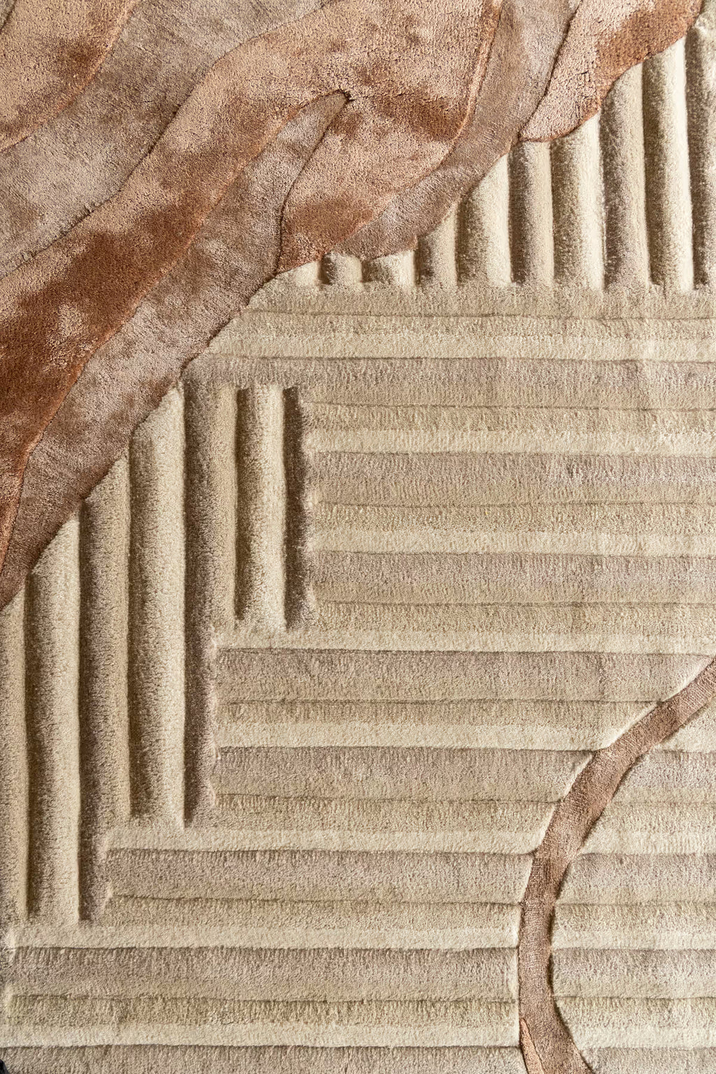 Tranquil Tides Rust Rug